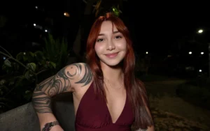 Better Than Tinder – She Got Rizzed in the Park and Fucked Hard